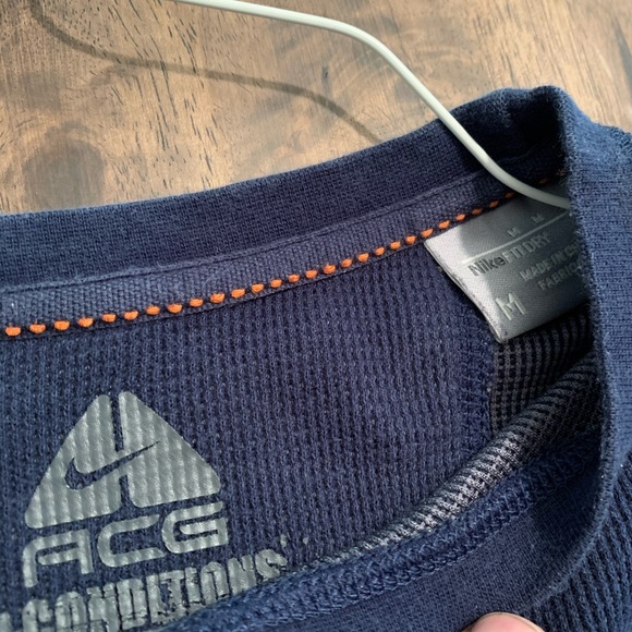 Nike Performance - Picture 2 of 2